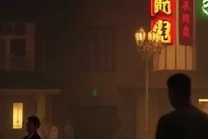 晨光菜市场节目封面：清晨摊位上码放的蔬菜与秤台